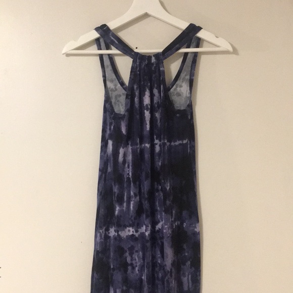 🌼4/20 DEAL🌼 Long blue camisole - Picture 4 of 4